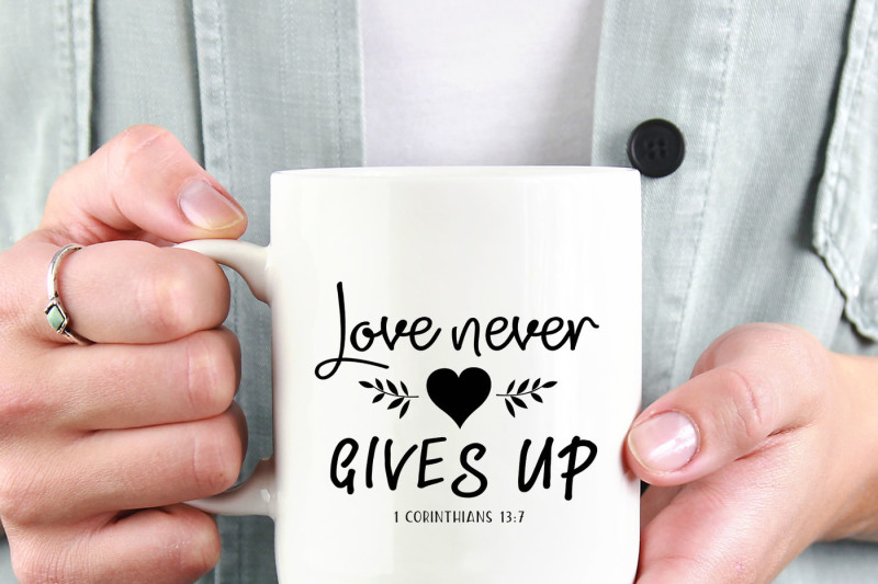 Download Free Love Never Gives Up Crafter File