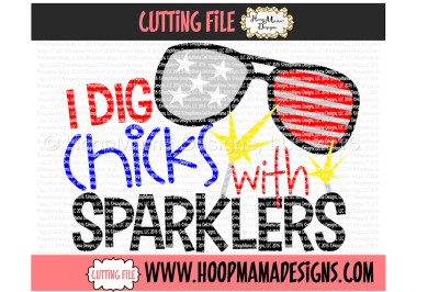 I dig chicks with sparklers