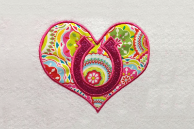 400 3479298 b44d6e385c1a748008a8cd96a73386ca2d08a832 horseshoe heart applique embroidery
