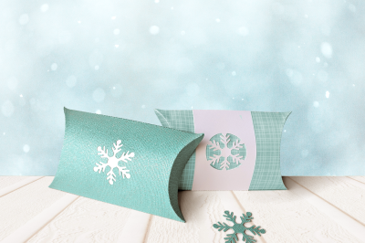 Christmas Snowflake Pillow Box | SVG | PNG | DXF