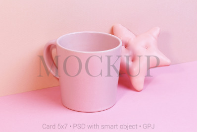 Cup mockup with toy star &amp; FREE BONUS