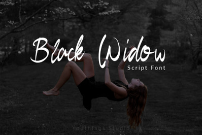 Black Widow - Script Font