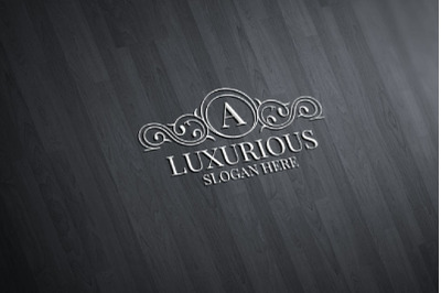 Luxurious Royal Logo 3