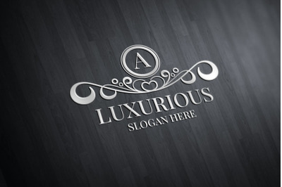 Luxurious Royal Logo 7