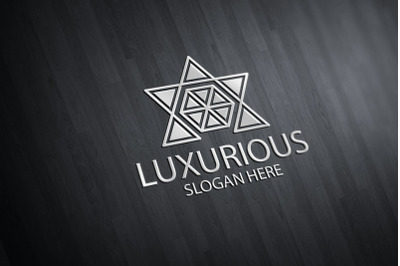 Luxurious Royal Logo 27