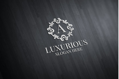 Luxurious Royal Logo 34