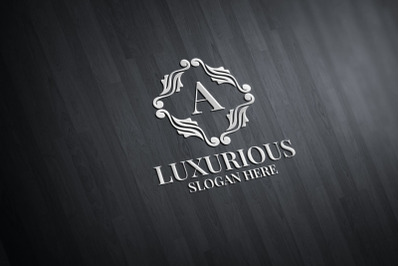 Luxurious Royal Logo 43