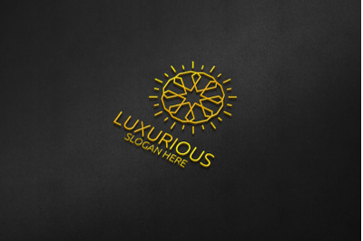 Diamond Luxurious Royal Logo 68