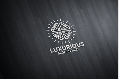 Diamond Luxurious Royal Logo 74