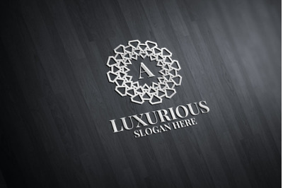 Diamond Luxurious Royal Logo 78