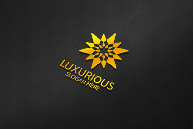 Diamond Luxurious Royal Logo 82