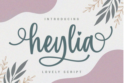 Heylia - Lovely Script Font