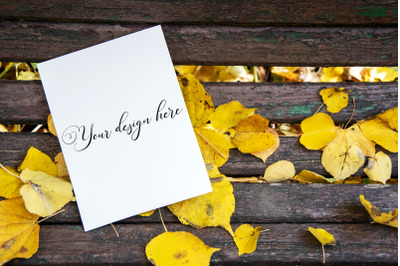 5x7 Autumn Card Mockup. Fall Mockup. Greeting card PSD mockup. Invitat