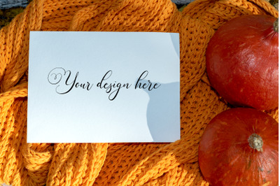 5x7 Autumn Card Mockup. Fall Mockup. Greeting card PSD mockup. Invitat