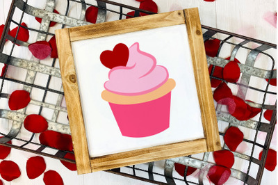 Valentine Cupcake with Heart | SVG | PNG | DXF | EPS