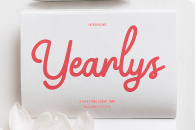 Yearlys Retro Script Font