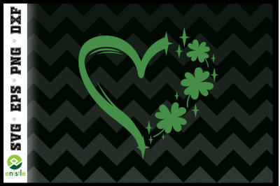 Heart with Lucky Leaf Retro St Patrick