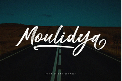 Moulidya Brush Script Font