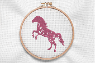 Floral Horse for Machine Embroidery