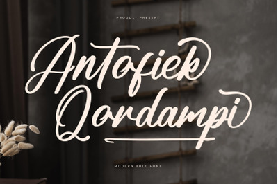 Antofiek Qordampi - Modern Bold Font