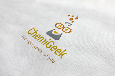Chemist Geek Logo