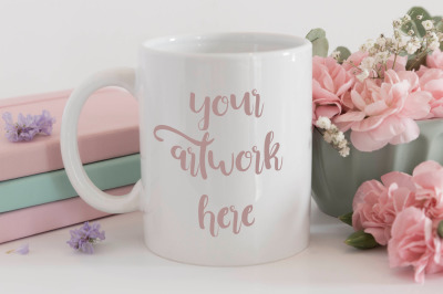 Mug mockup - pink and mint
