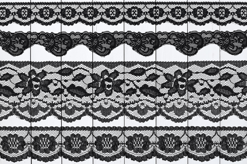 black-floral-lace-borders