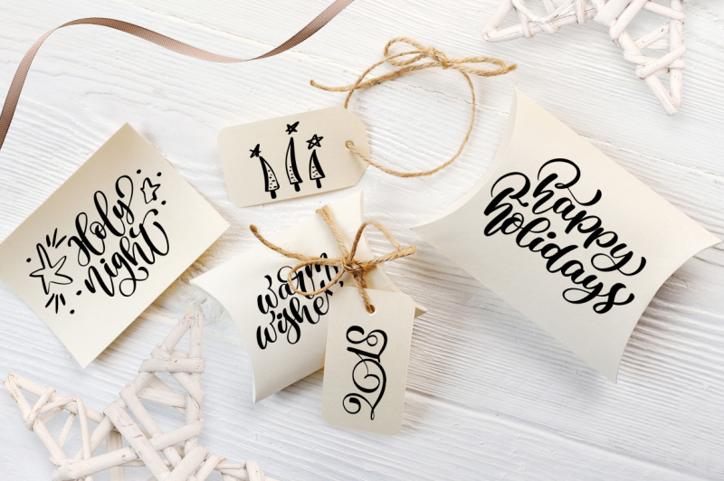 hand-drawing-christmas-lettering-and-doodle-elements