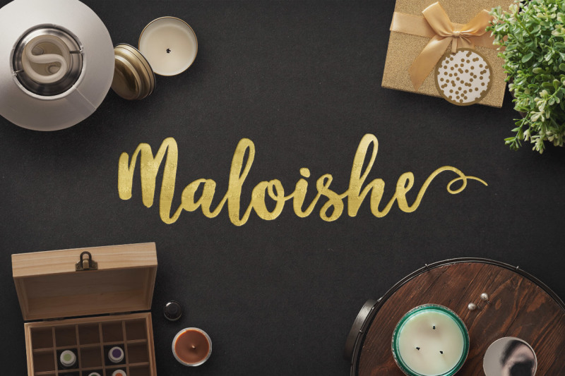 maloishe-brush-script-font