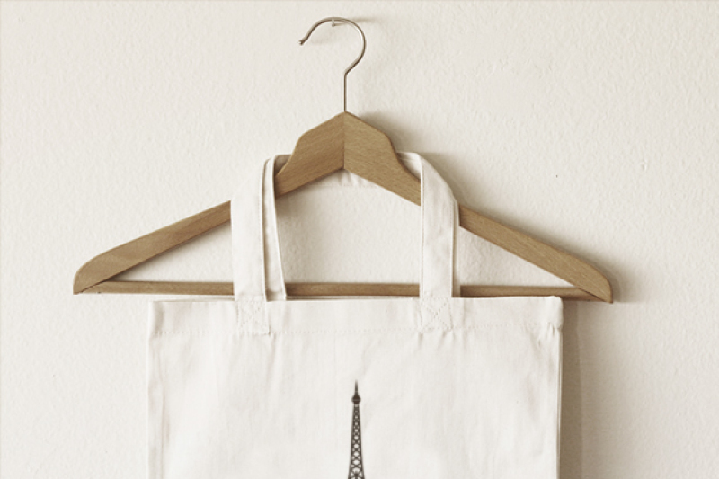 ooh-lala-eiffel-tower-hand-drawn-lettered-cut-file