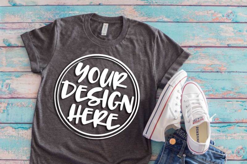 gray-t-shirt-flat-lay-mock-up-6482