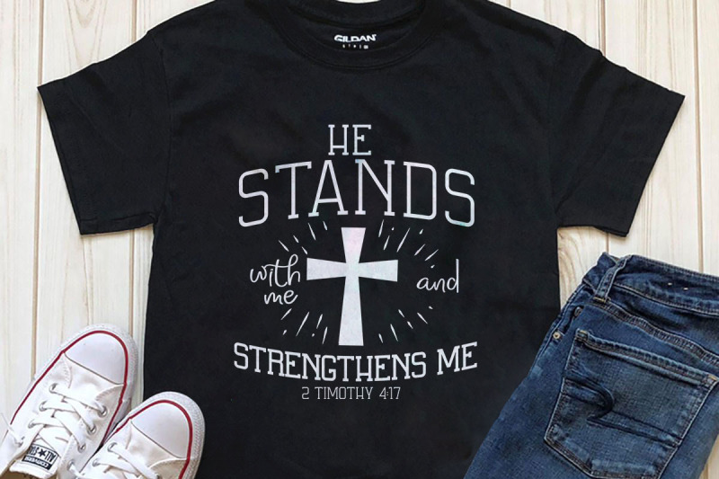 he-stands-with-me-and-strengthens-me-pringtable