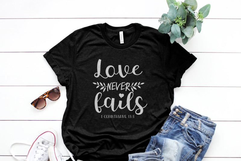 love-never-fails-printable