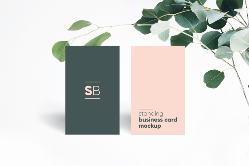 standing-business-card-mockup