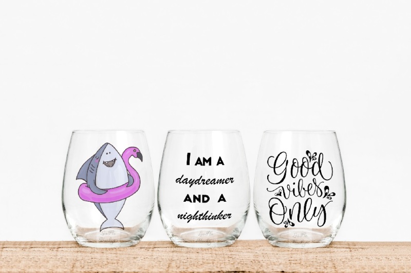 3-stemless-wine-glass-mockups-no-stem-three-glasses-mockup-photo