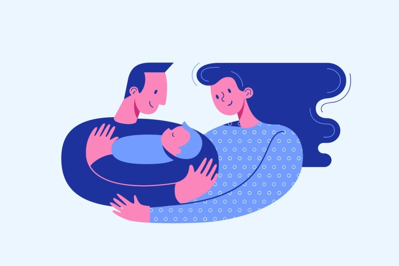 parents-embracing-newborn