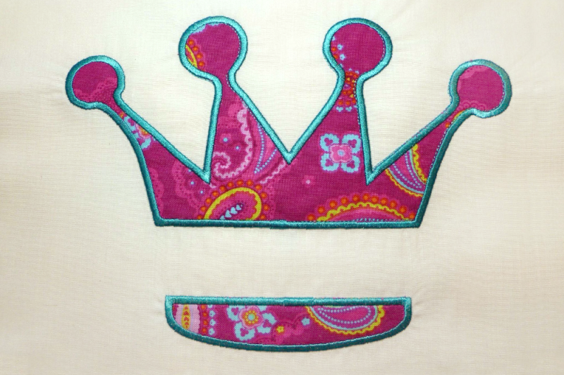 princess-crown-split-applique-embroidery