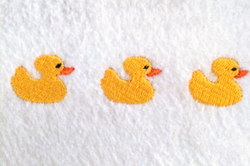 row-of-rubber-ducks-embroidery