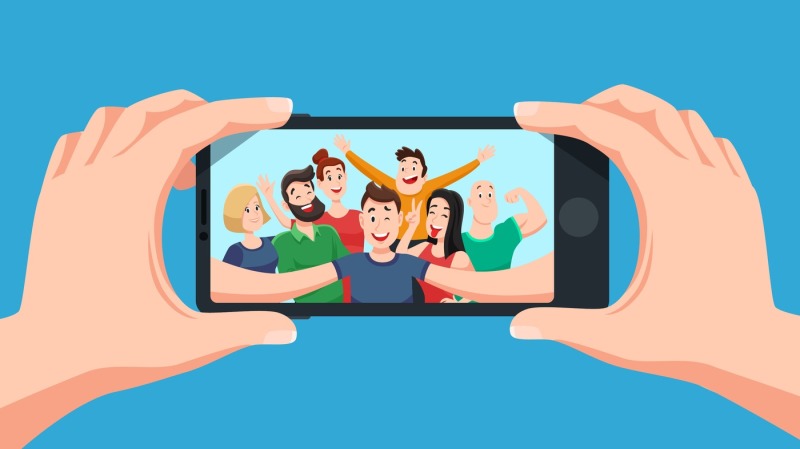 group-selfie-on-smartphone-photo-portrait-of-friendly-youth-team-fri