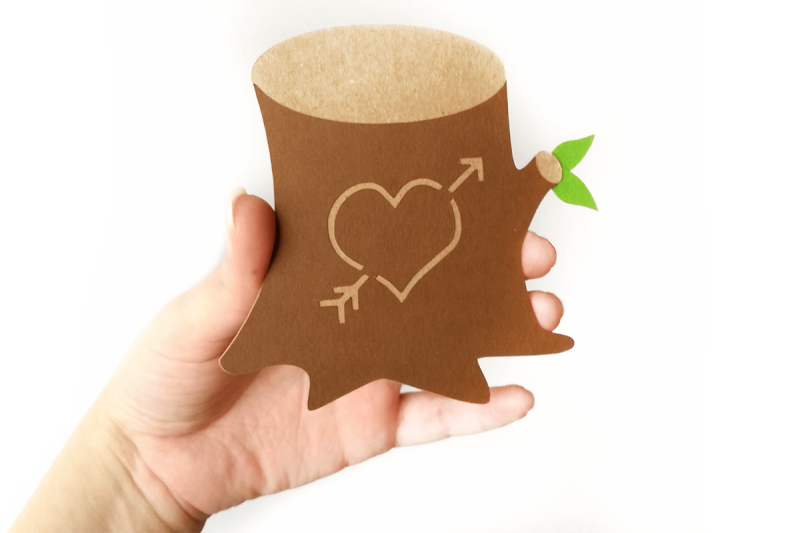 tree-stump-with-heart-svg-png-dxf