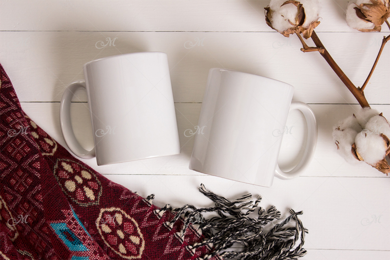 pair-of-mugs-mockup-psd-smart-and-jpg