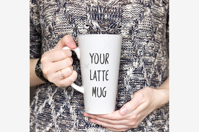 latte-mug-photo-mock-up-psd-jpeg