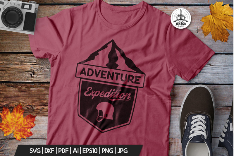 vintage-adventure-logo-retro-camp-hipster-badge