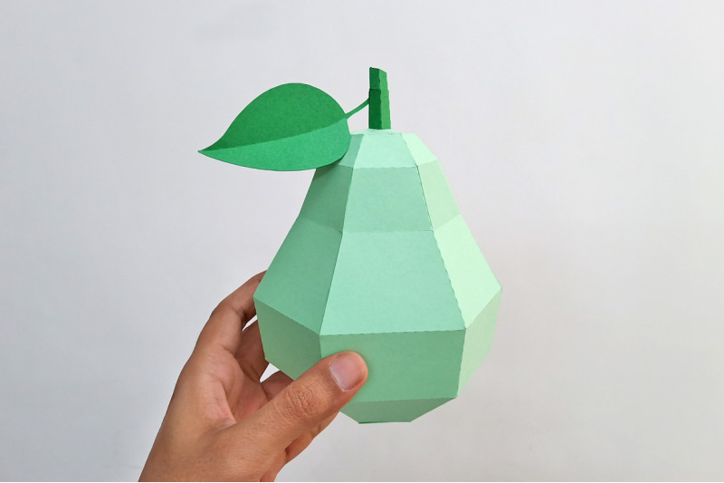 diy-pear-3d-papercraft