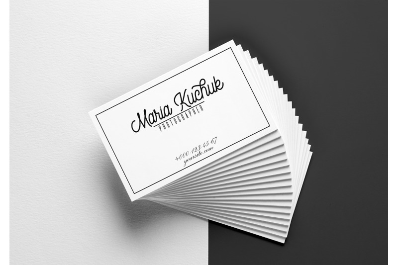 white-minimal-business-card