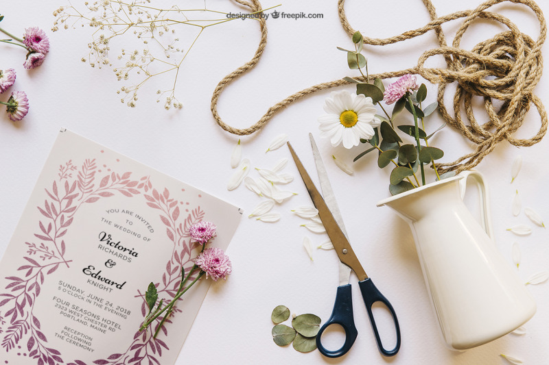 wreath-wedding-invitation