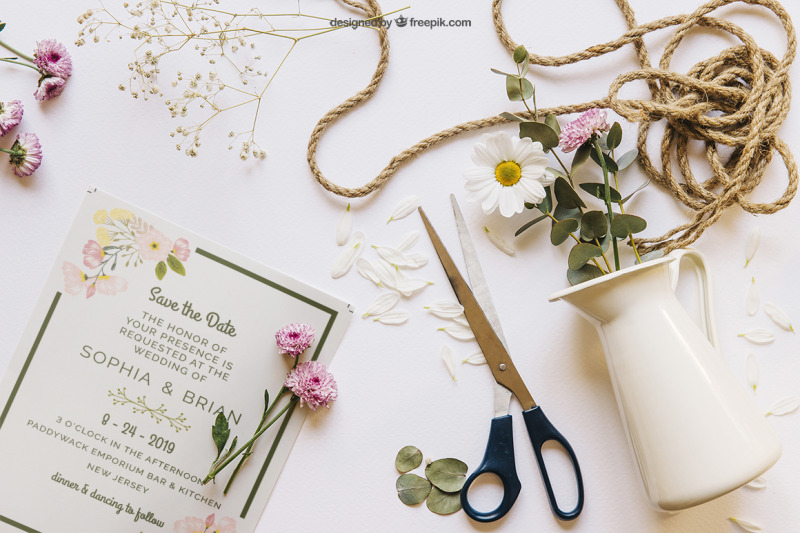 flowery-wedding-invitation