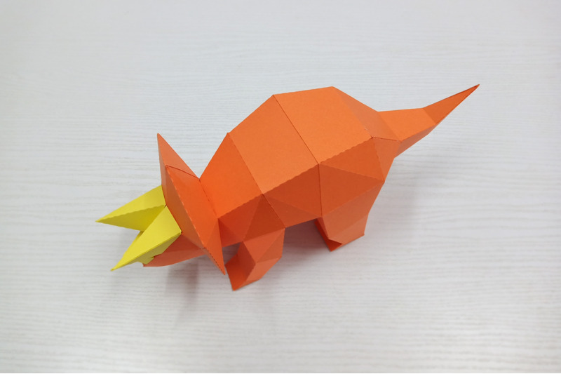 diy-triceratops-3d-papercraft