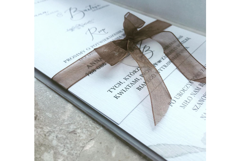 ethereal-leaf-wedding-invitation-suite