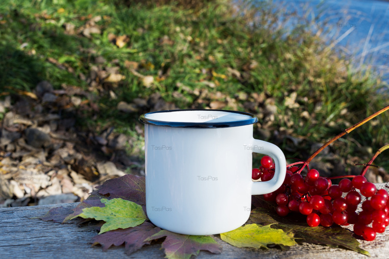 white-campfire-mug-mockup-with-viburnum